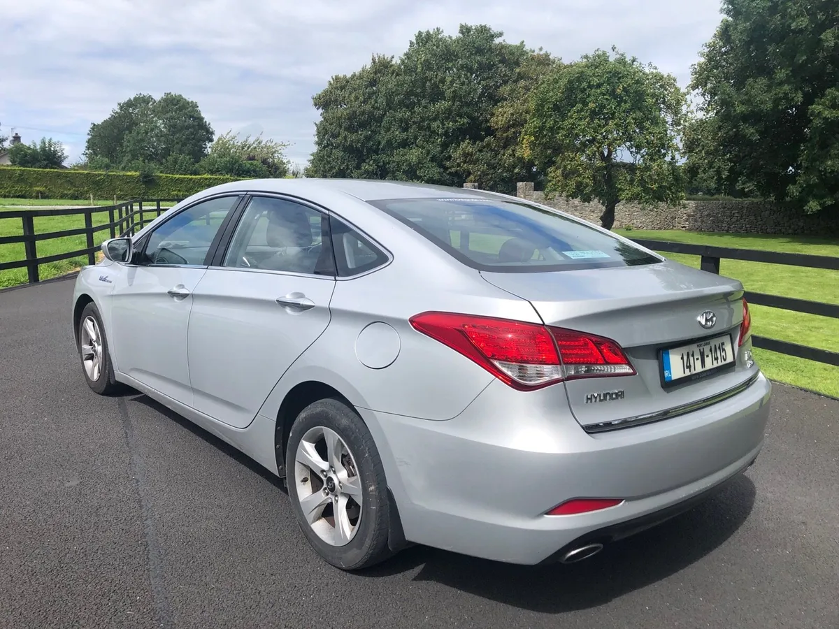 Hyundai i40 executive - Image 4