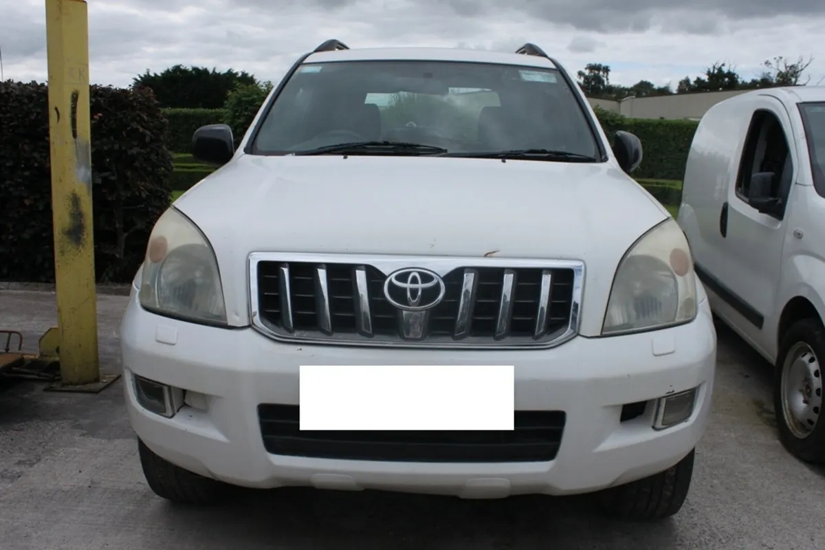 Toyota Land Cruiser SWB GX, 2006 - Image 1