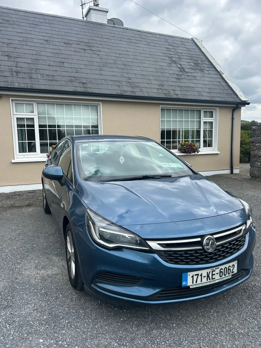 Vauxhall Astra 2017 - Image 2
