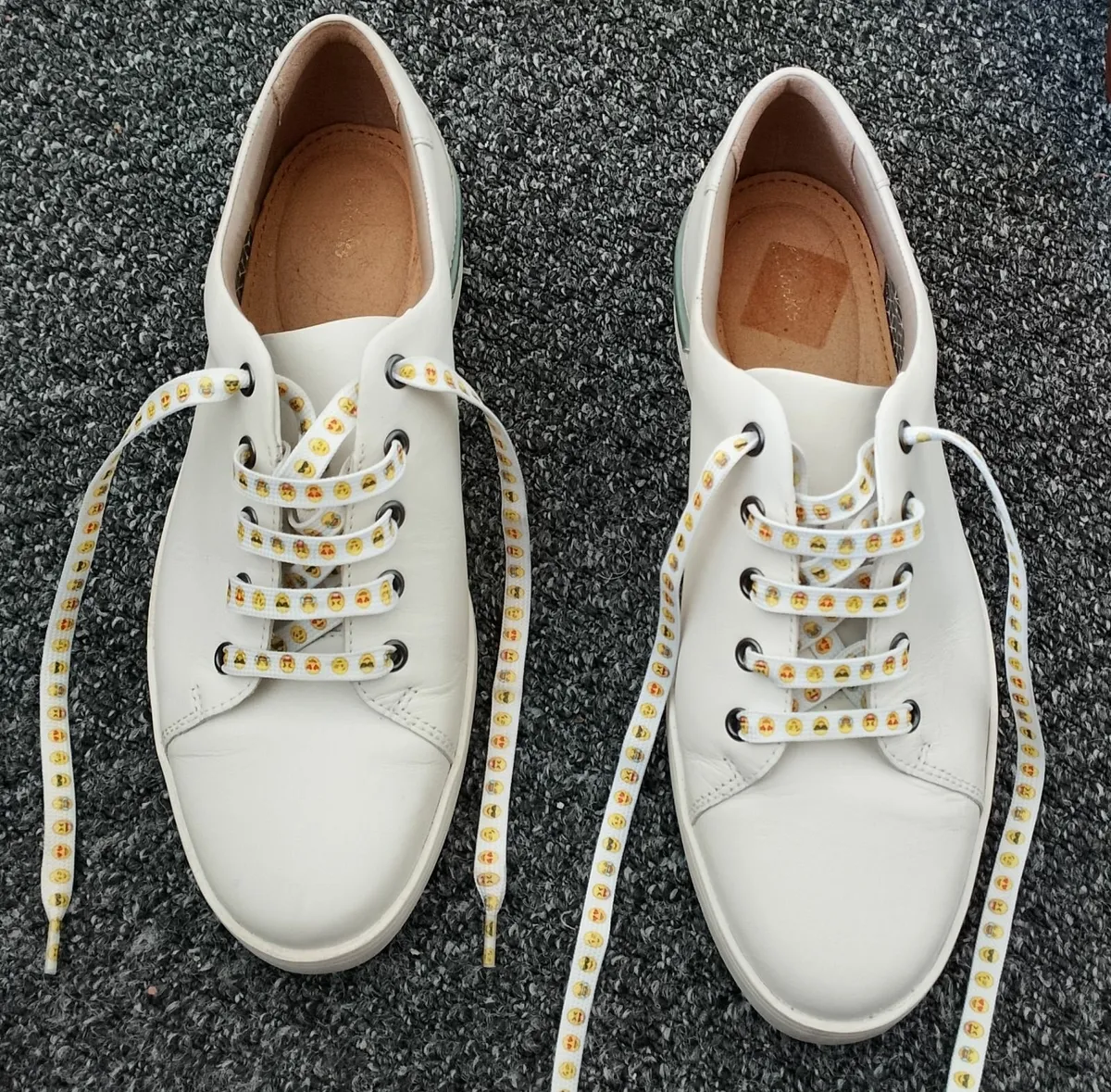 mens sneakers Clarks uk9 - Image 1
