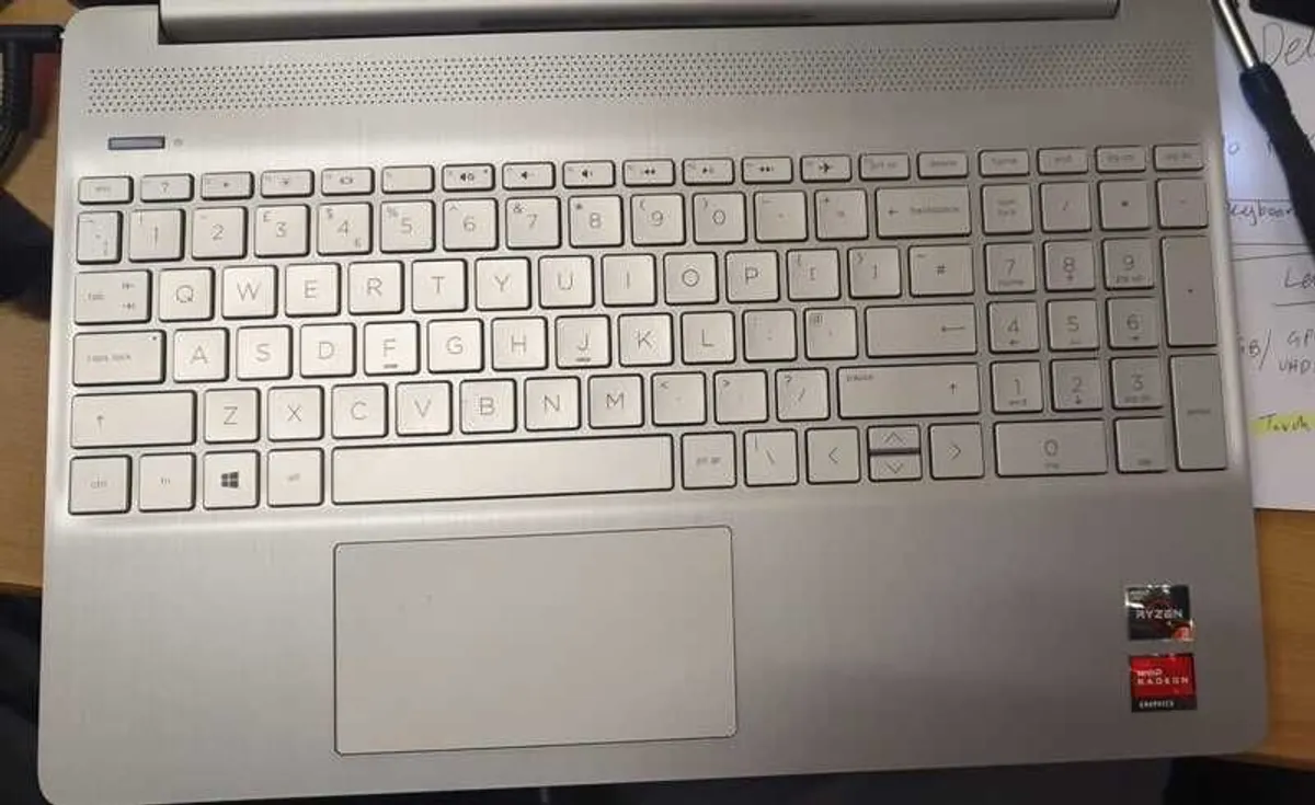 HP 15s-eq1516sa 15.6" Laptop - AMD Ryzen 3, 16/256GB ,Silver - Image 2