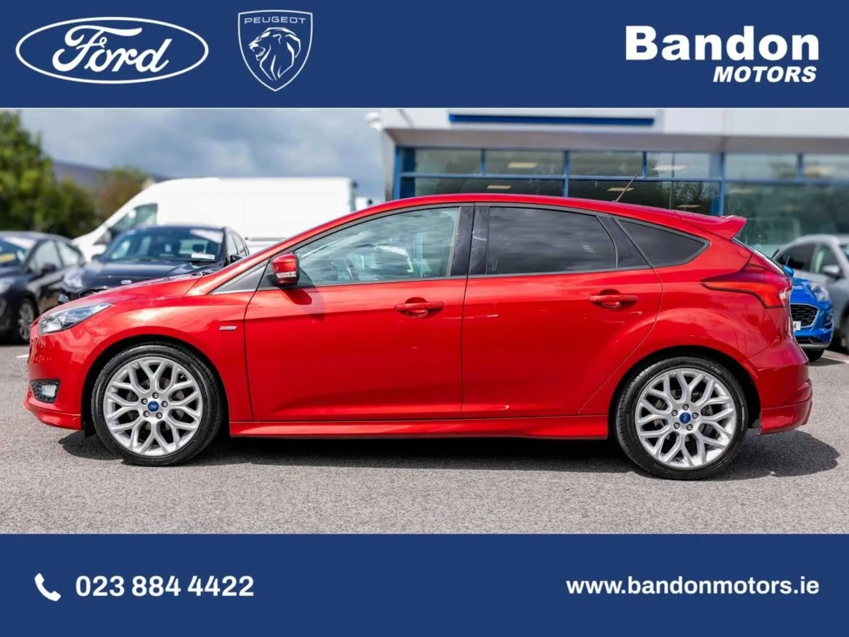 Ford Focus 2018 Ford Focus St-line - Low Mileage - Image 3