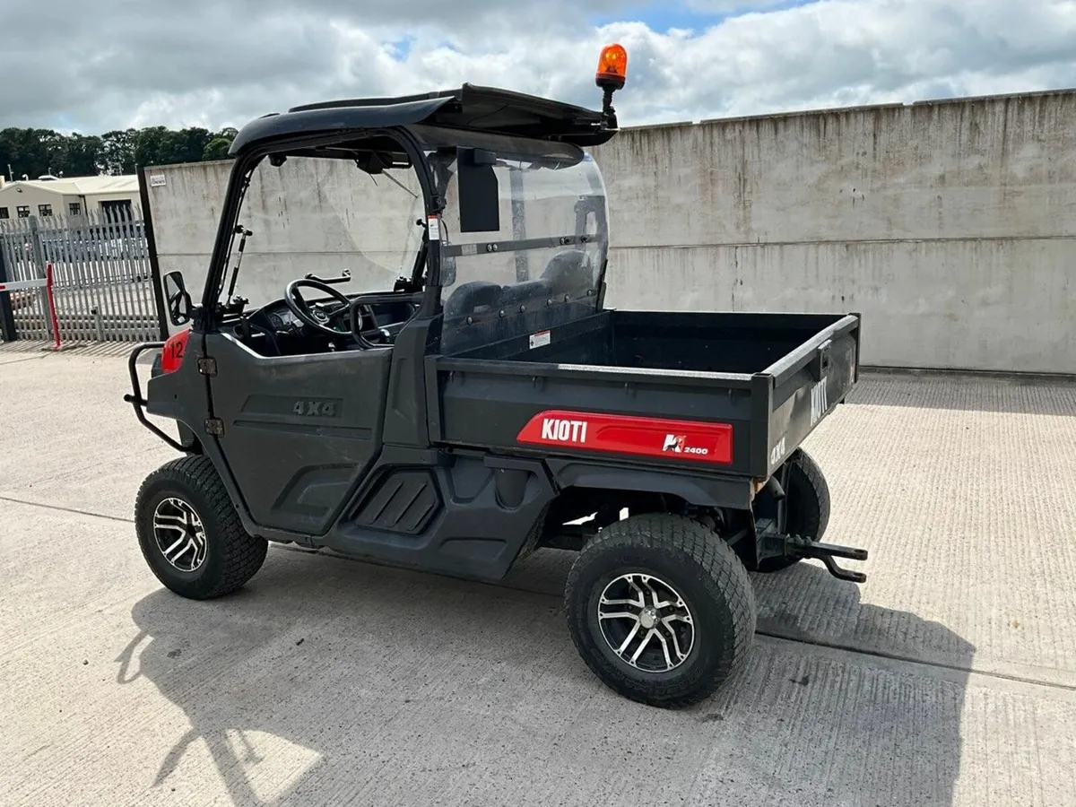 KIOTI K9 2400 4x4 DIESEL UTILITY TRUCK - Image 4