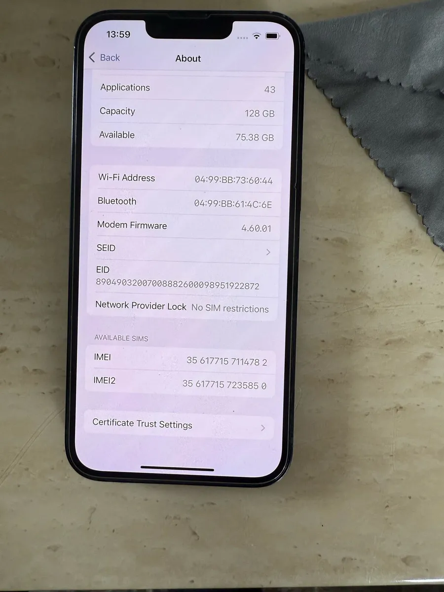 I Phone 13 - Image 3