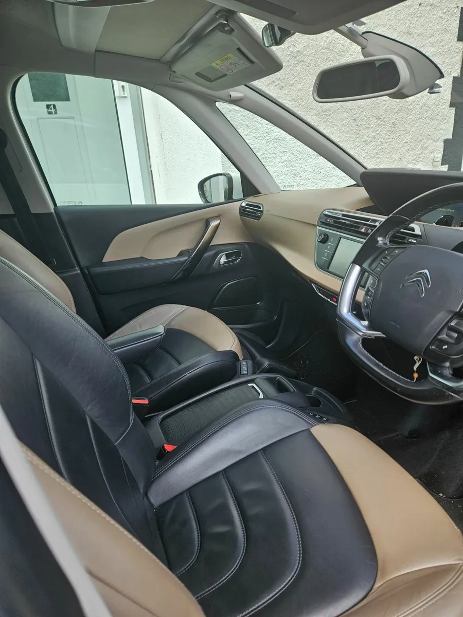 Citroën C4 7 seater , - Image 4