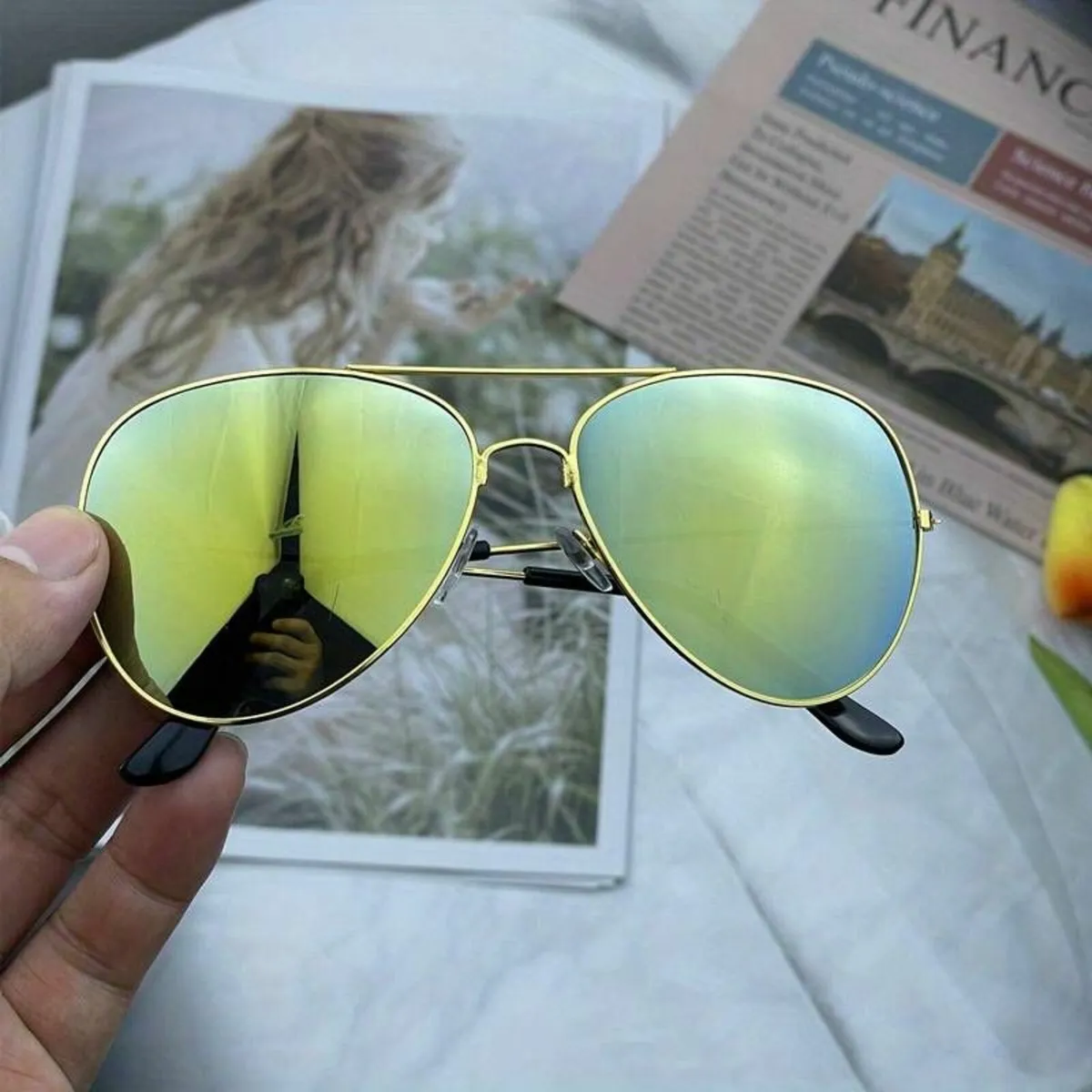 Gold Framed Aviator Style Sunglasses