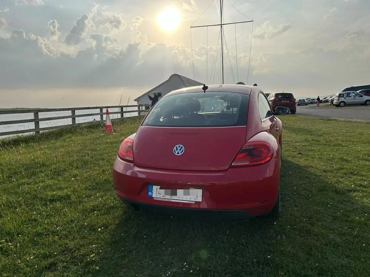 Volkswagen Beetle 2014 - Image 4