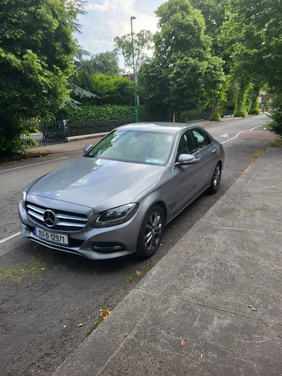 Mercedes-Benz C-Class 2015 - 1 previous owner  FSH - Image 3