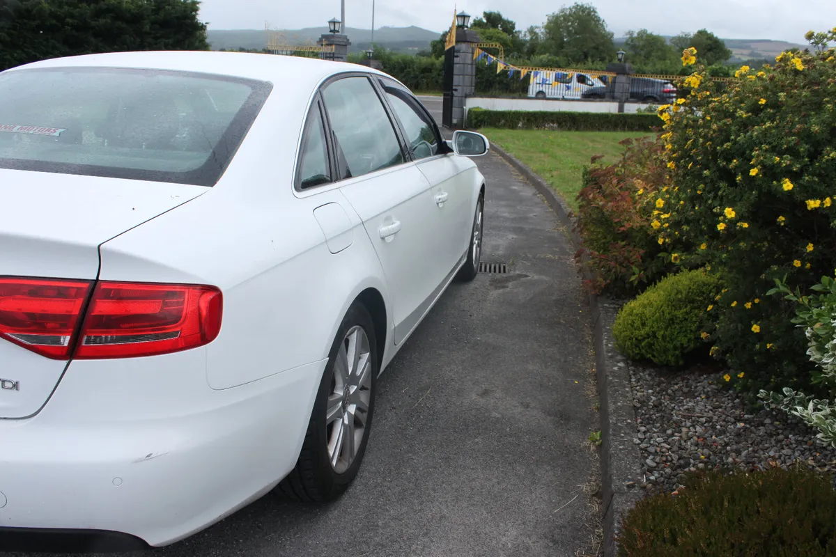 Audi A4 2.0 TDI SE,  2012 - Image 3