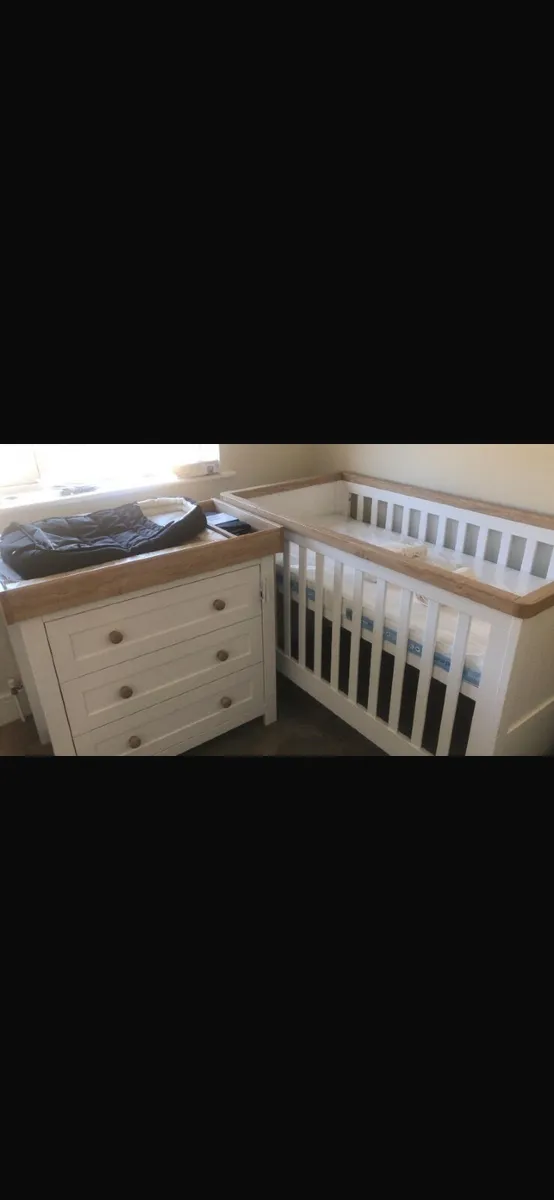 Cotbed - Image 1