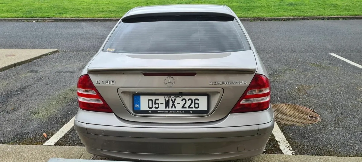Mercedes-Benz C-Class 2005 - Image 3