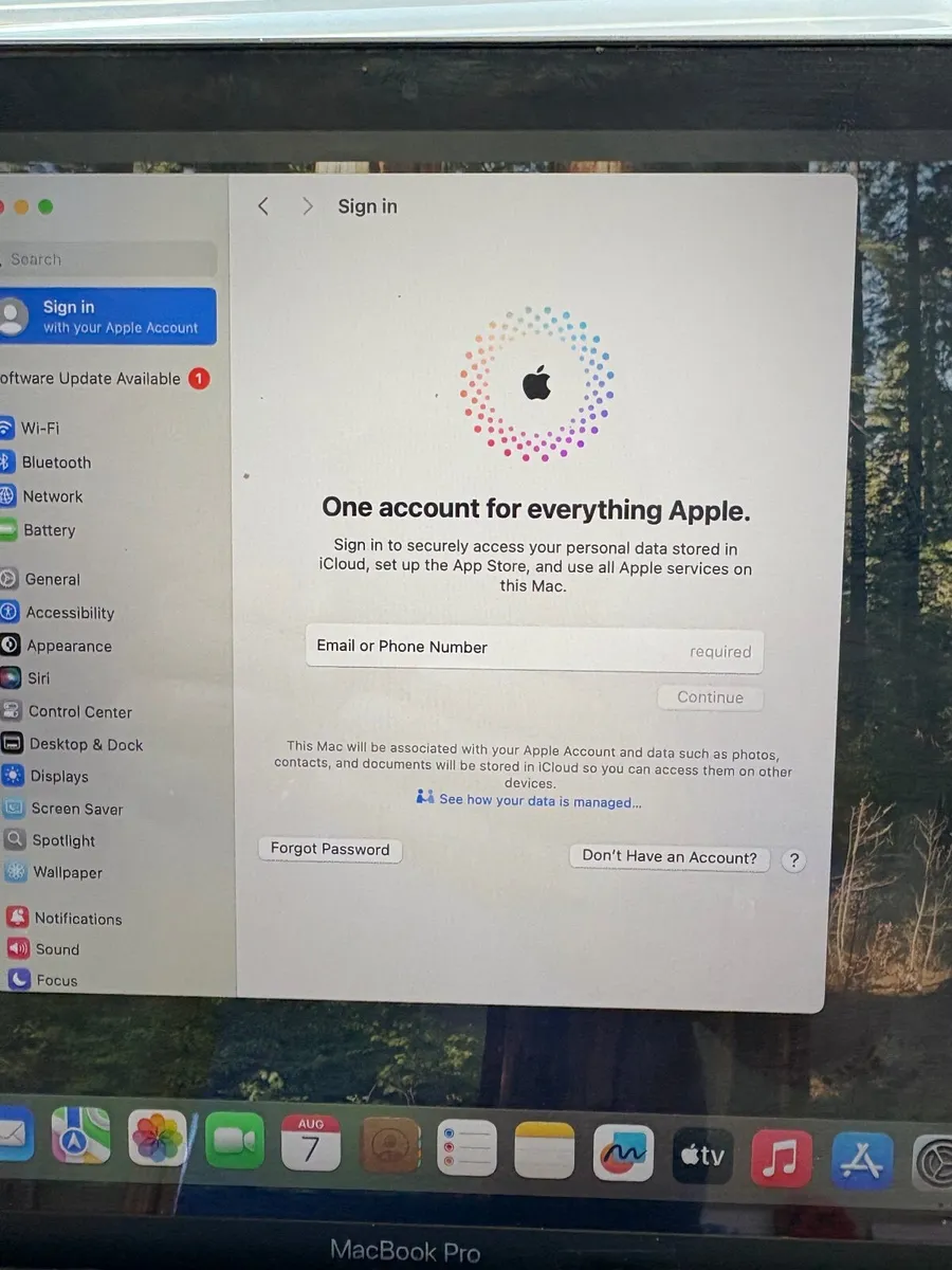 Apple MacBook Pro 2019 Touch Bar 13in 8g RAM/256GB - Image 2