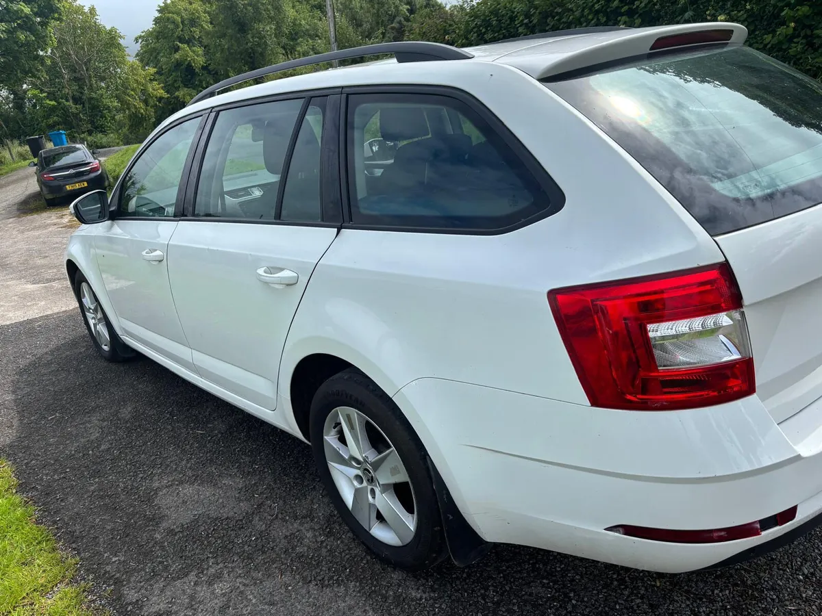 ‘19 Skoda Octavia Se Tdi (LOW NOX) - Image 4