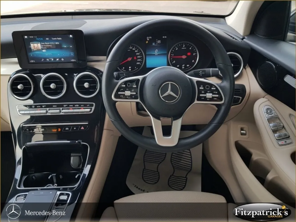 Mercedes-Benz GLC Glc220d 4matic Tiny kms - Image 2