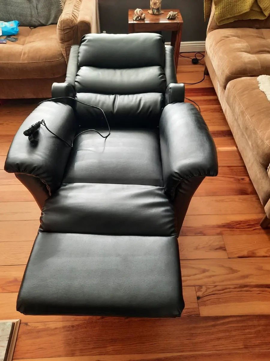 Rise and Recliner Chair (Restwell) - Image 4