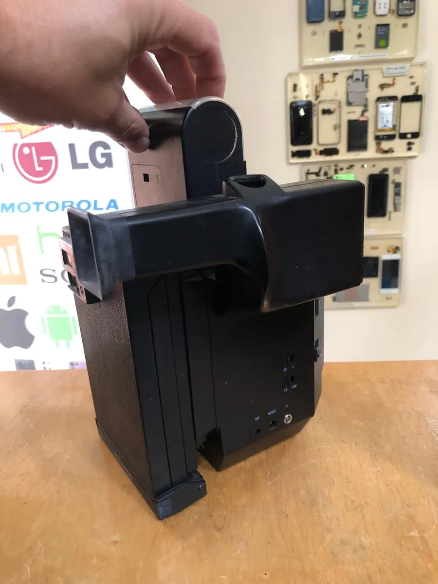 Polaroid Studio Express Vintage Camera - Image 2
