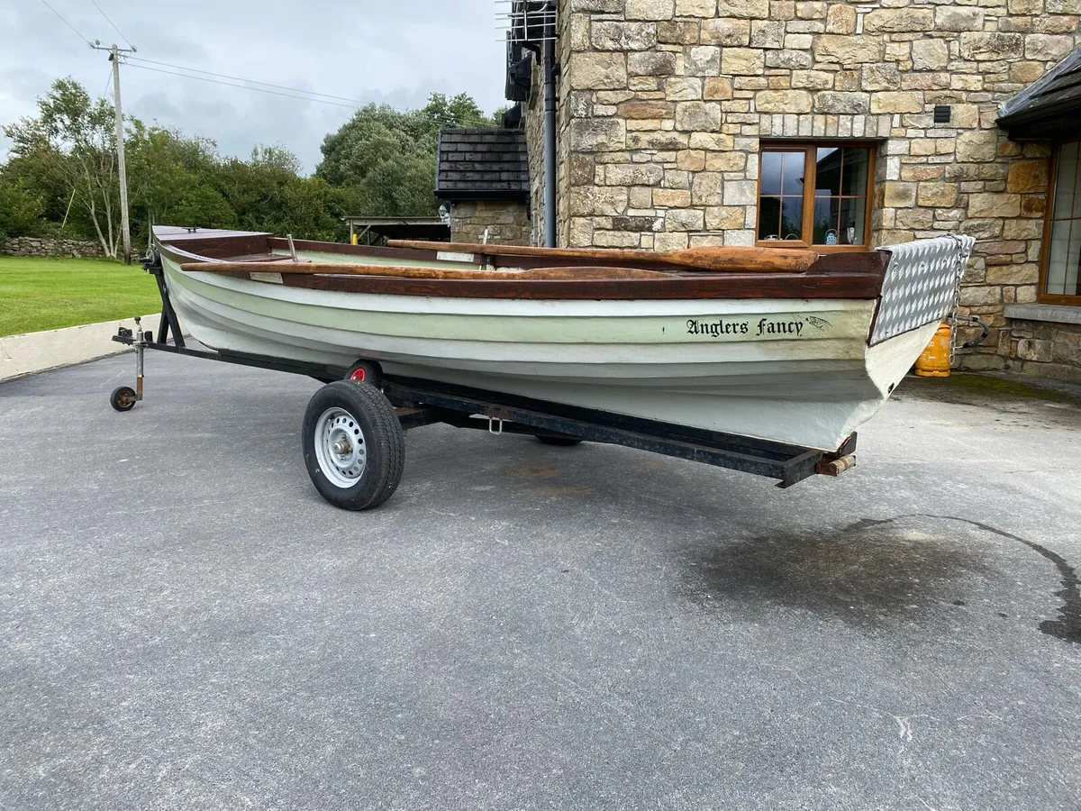17ft Lake Boat with Trailer - Image 3