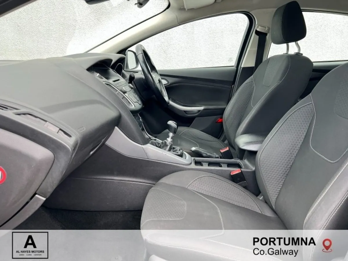 Ford Focus Zetec 1.5 TD 6speed 95ps nct 5/26 - Image 3