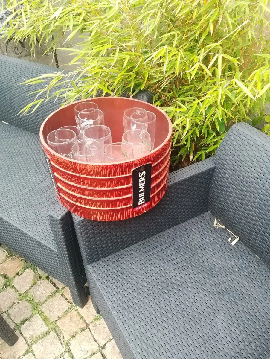 Bulmers ice bucket.. Heineken tray and glasses - Image 1
