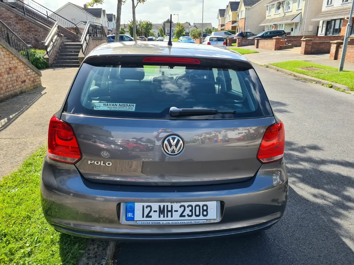 Volkswagen Polo 2012 - Image 2