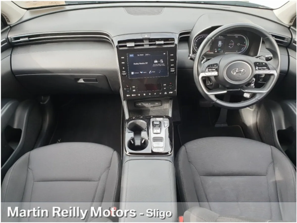 Hyundai Tucson Comfort Plus Hybrid - Image 2