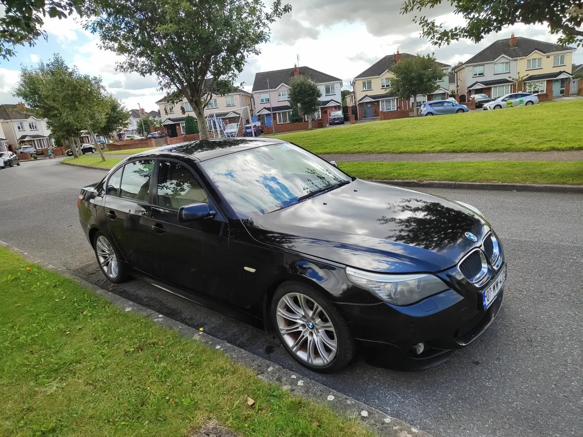 BMW 5-Series 2007 - Image 1