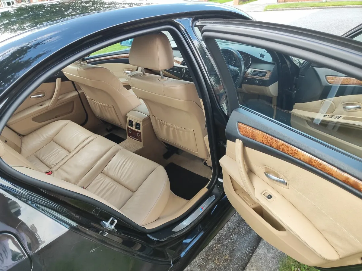 BMW 5-Series 2007 - Image 4