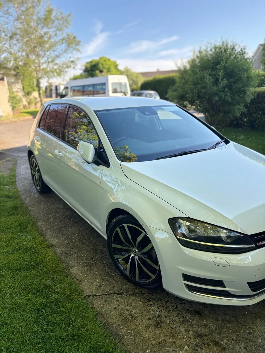 VW Golf 7 Highline | Automatic - Image 2