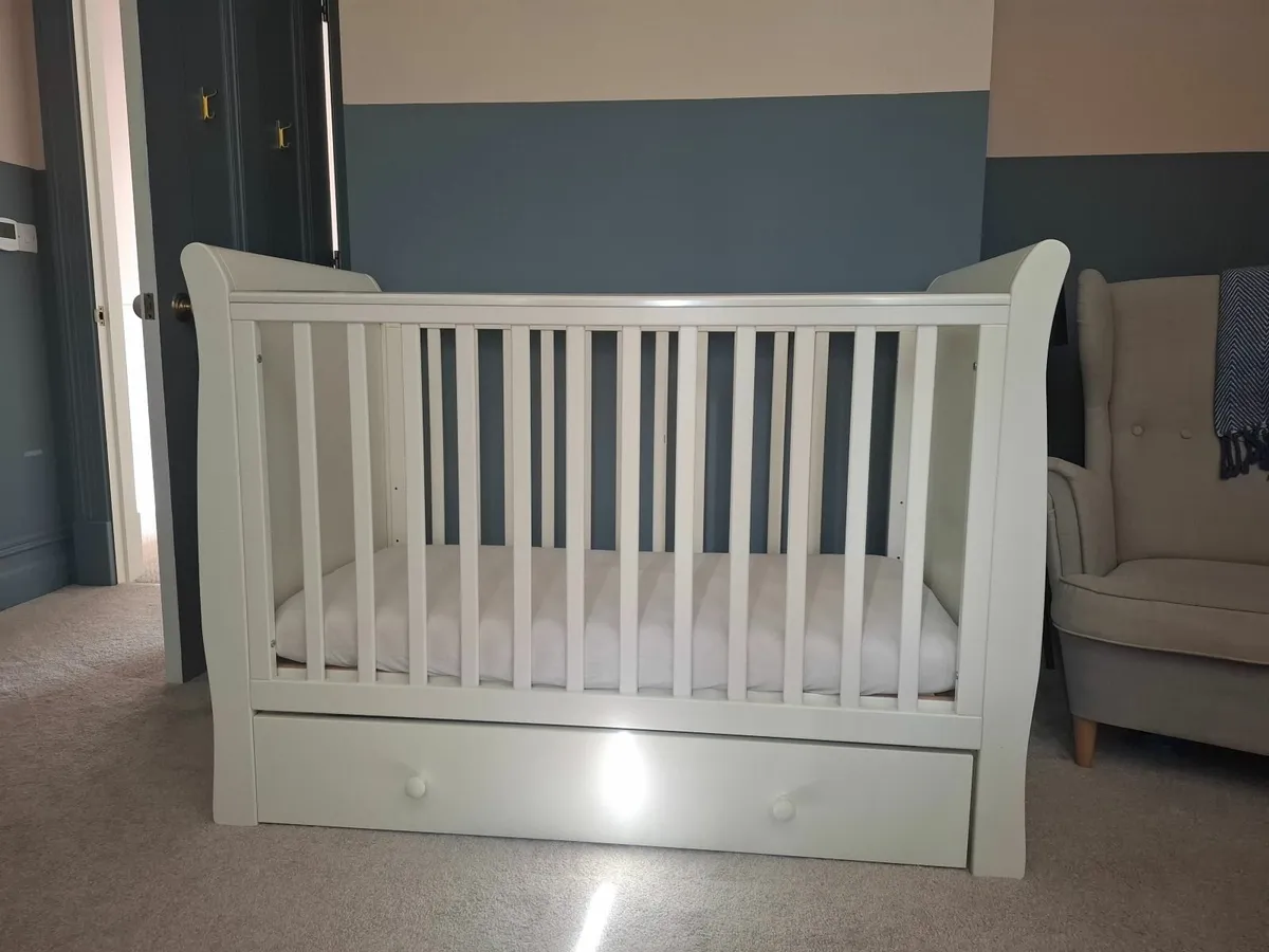 Mamas & Papas Cot - Image 1