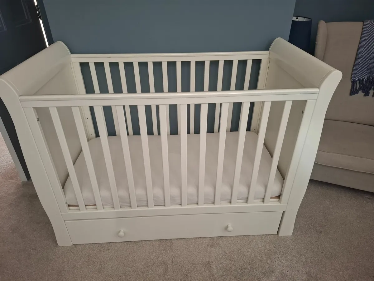 Mamas & Papas Cot - Image 3
