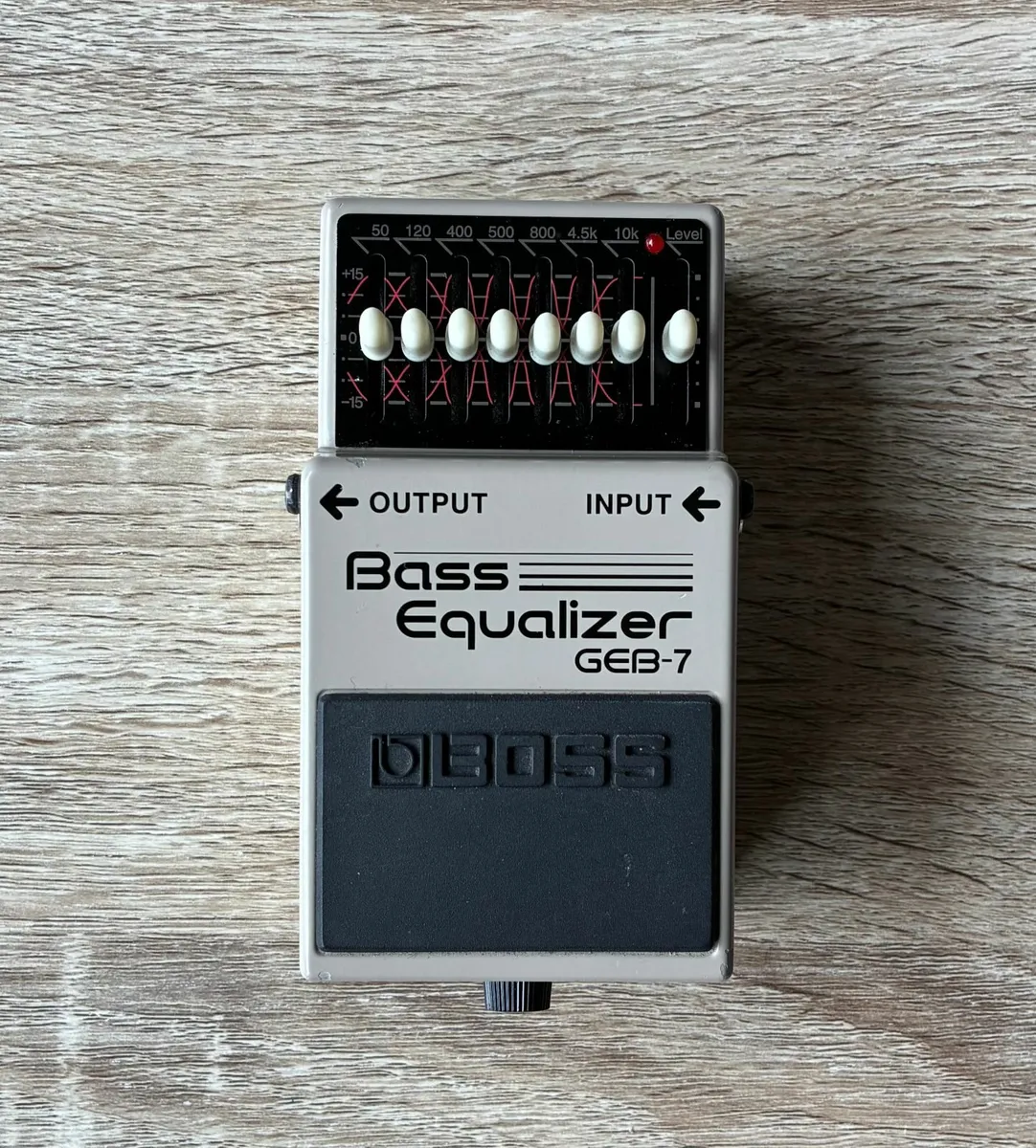 Boss Bass Eqaulizer (GEB-7) Pedal - Image 1