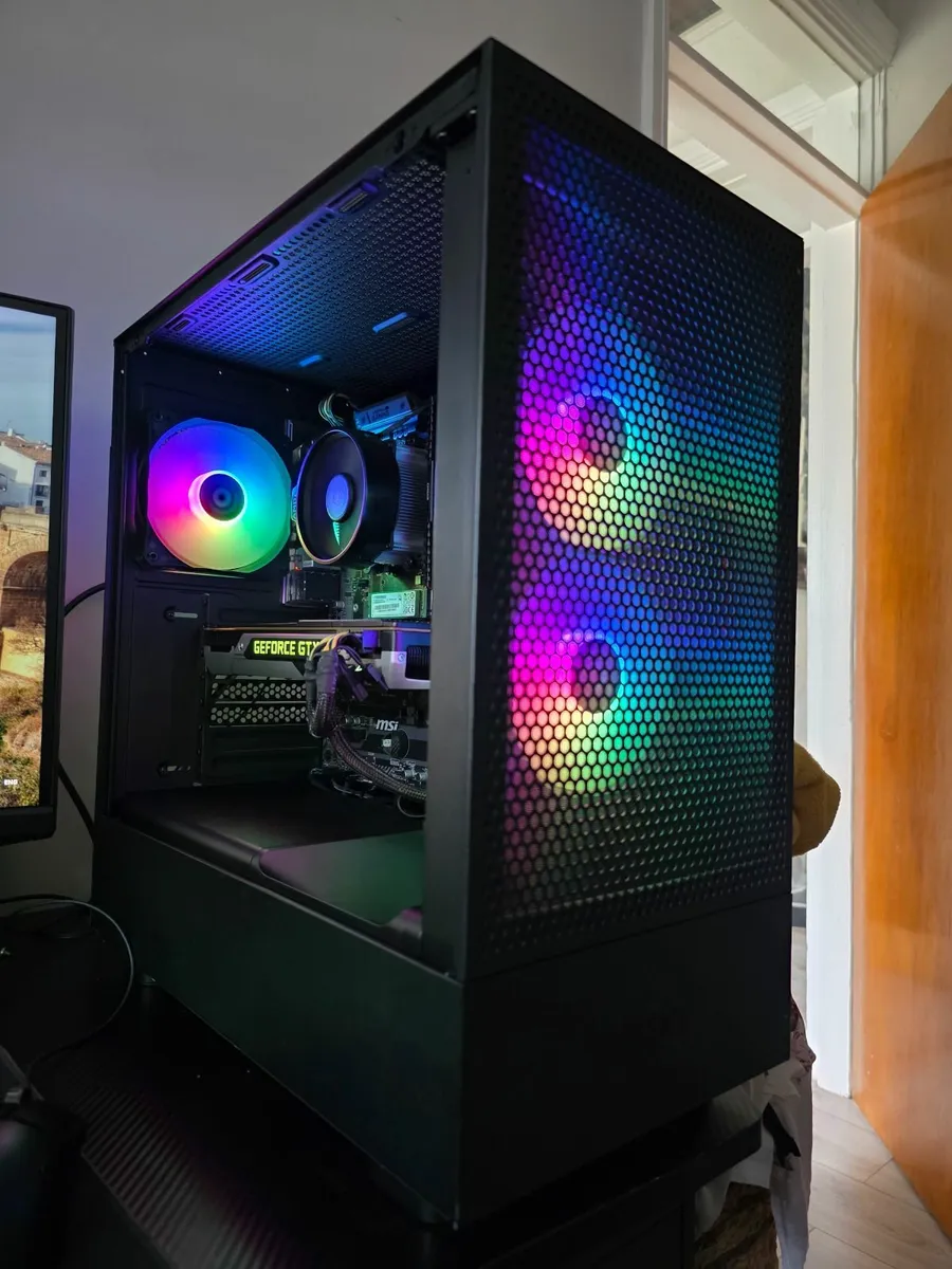 Custom Gaming Pc Ryzen 5 - Image 1