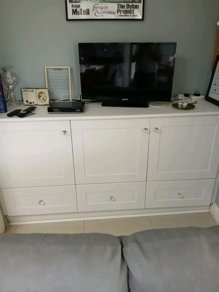 PVC kitchen with granite worktop - Image 1