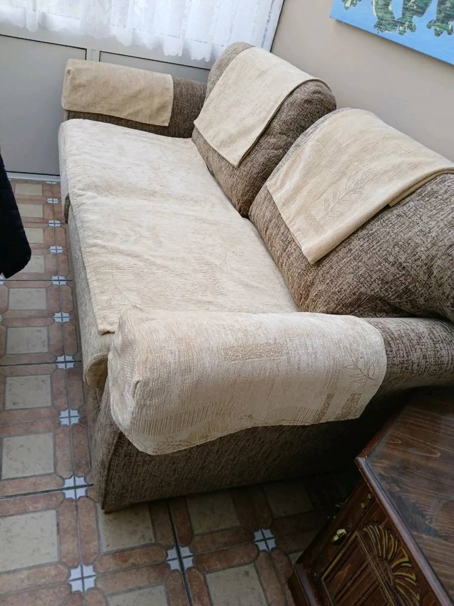Couch - Image 3