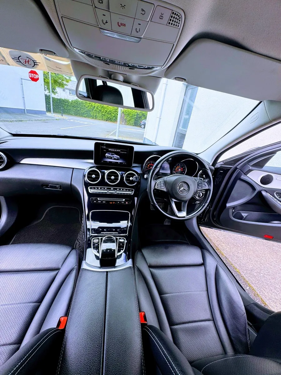 Mercedes-Benz C350e Plug-in Hibrid 2.0 petrol - Image 2
