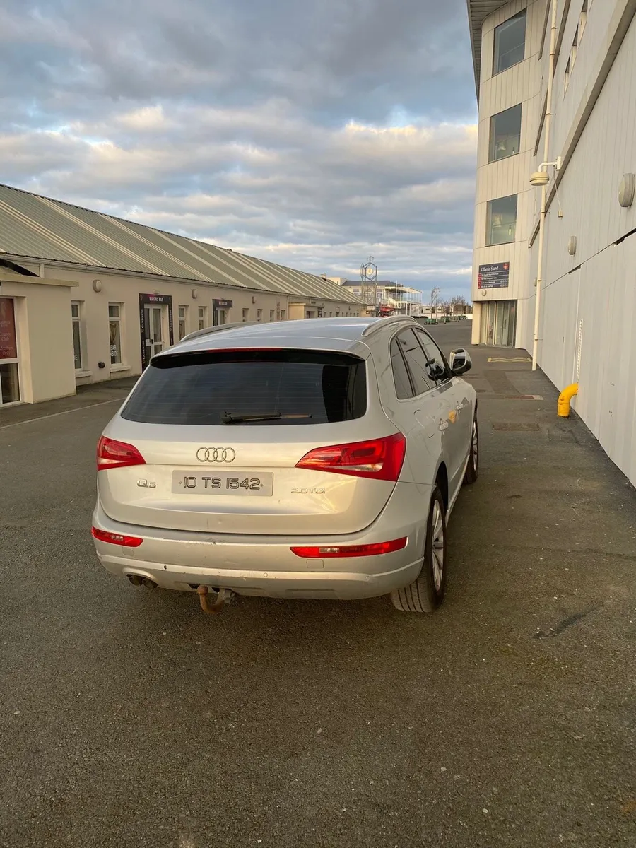 2010 Audi Q5 Quattro (4X4) 2.0 TDI Good Condition - Image 3