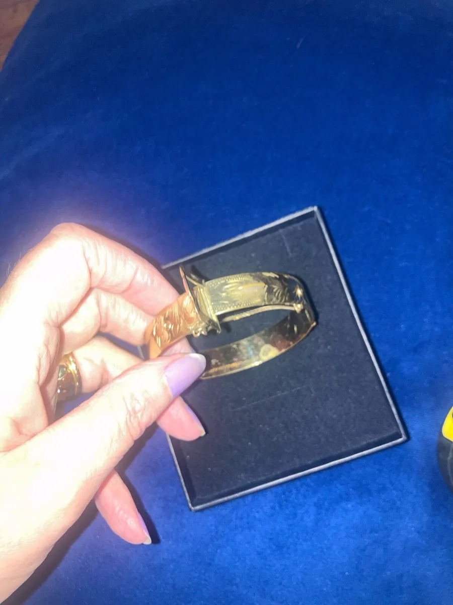Vintage Rolled Gold Bangle - Image 3