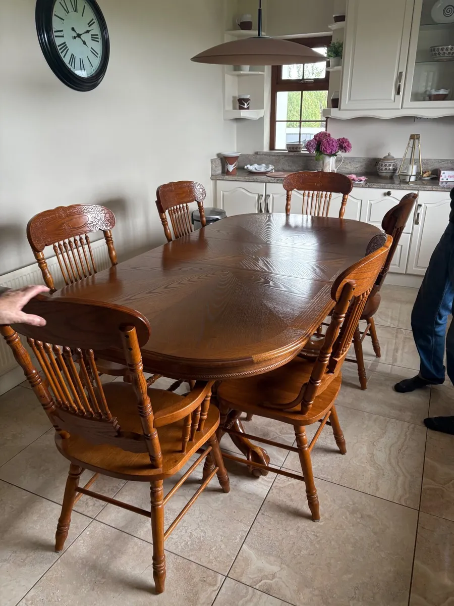 Dining table and chairs - Image 2