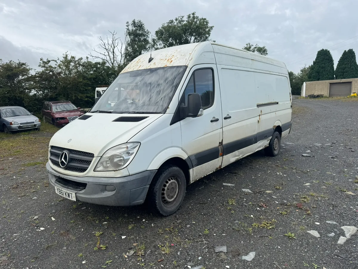 Breaking 2012 Mercedes sprinter 2.2 cdi - Image 2