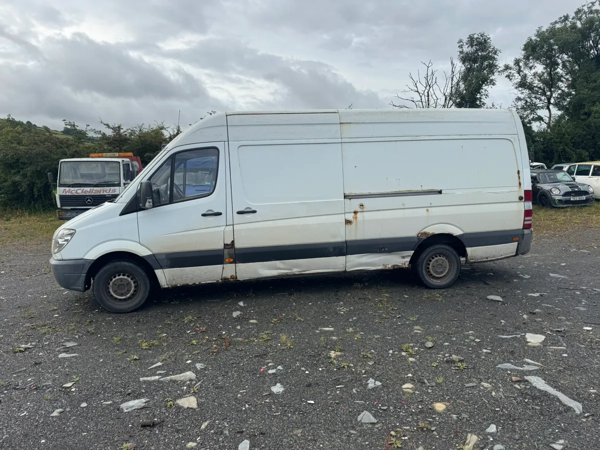 Breaking 2012 Mercedes sprinter 2.2 cdi - Image 3