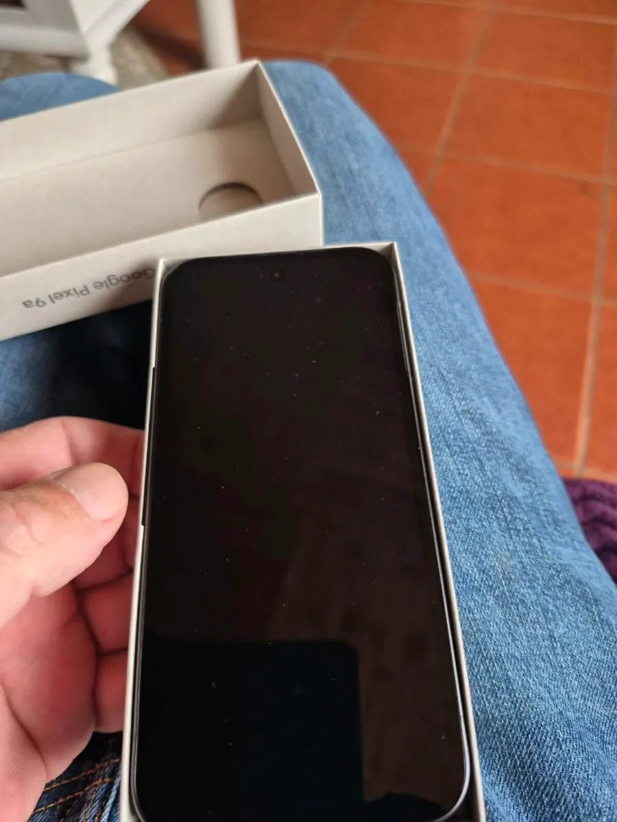 Google pixel 9a - Image 3