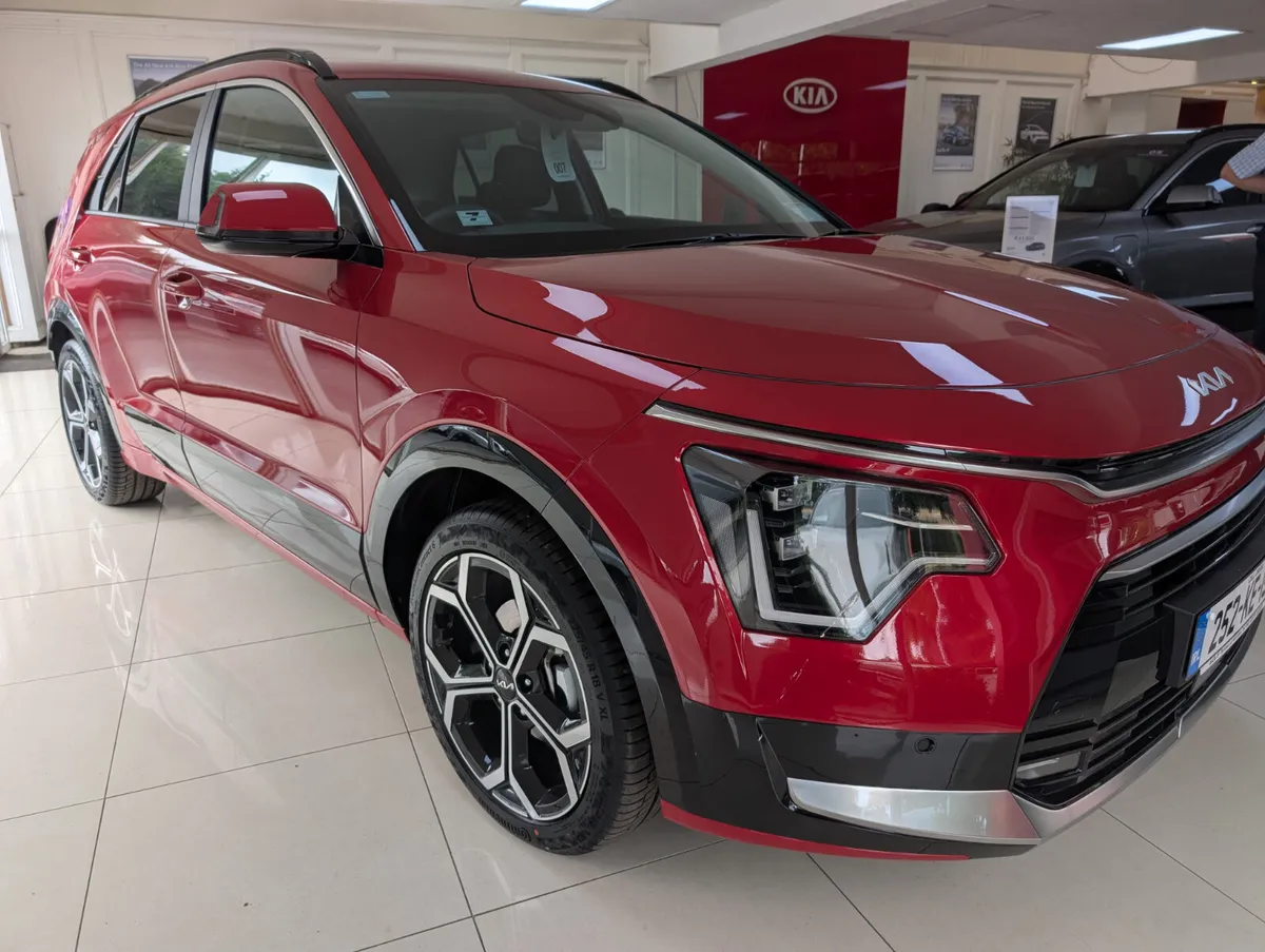 Kia Niro HEV 2025 (Demo) - Image 2