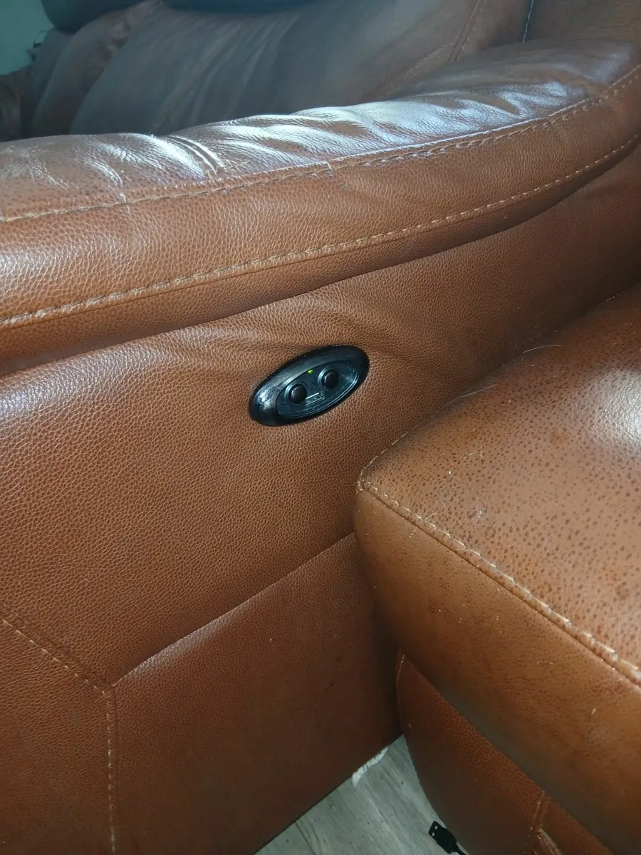 Sofa - Image 4