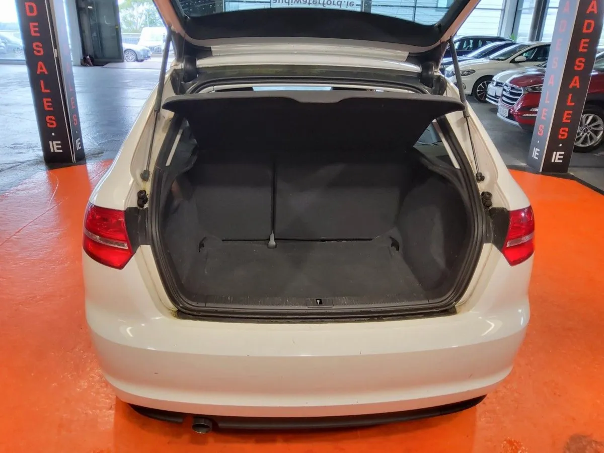 Audi A3 1.6 TDI Sport Sportback - Image 4