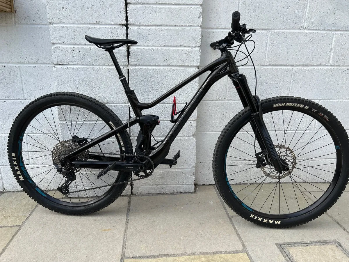 LaPierre Full Sus Carbon Mountain Bike €2,000 ONO - Image 1