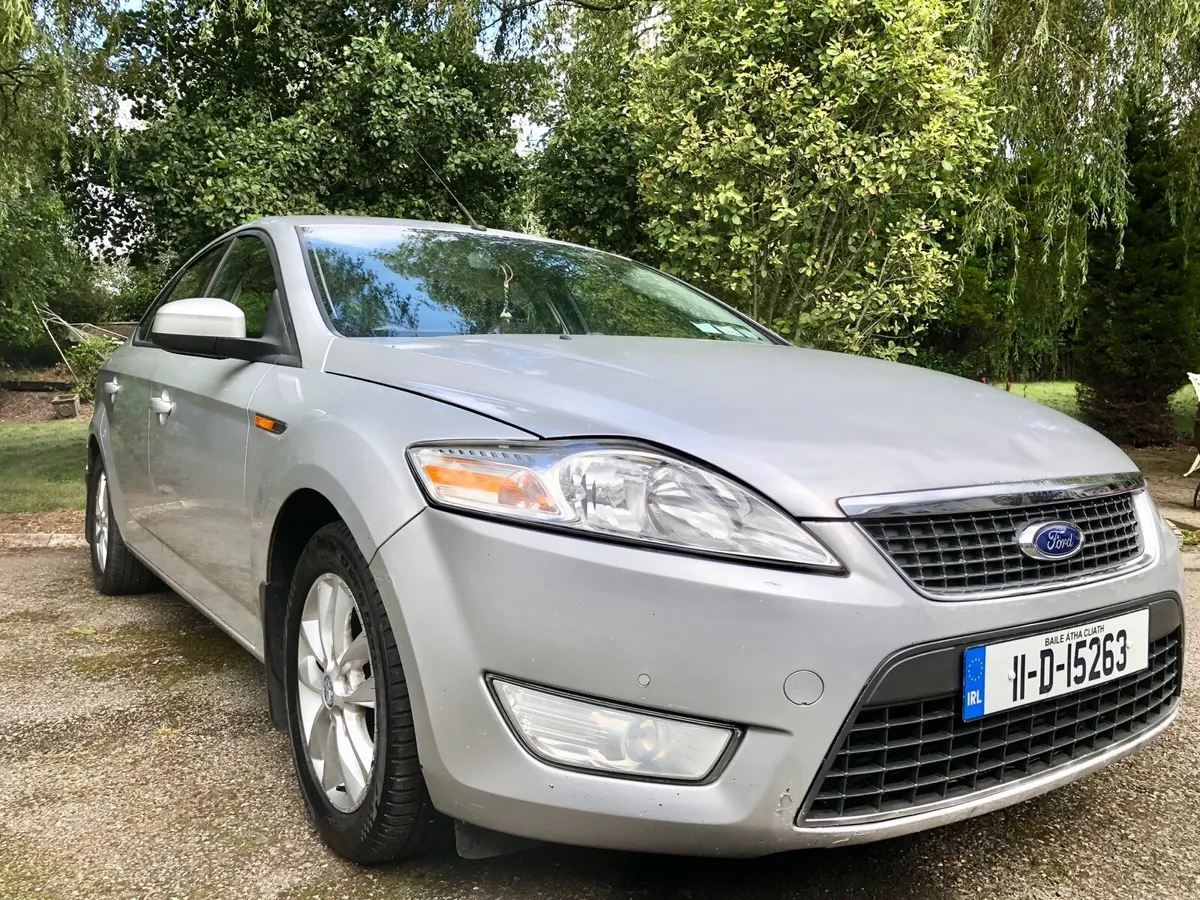 11 Ford Mondeo Tdci Taxed . Low kms €1795 - Image 2