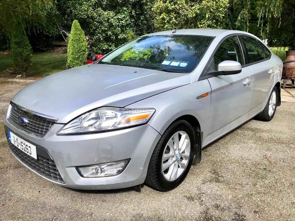 11 Ford Mondeo Tdci Taxed . Low kms €1795 - Image 4