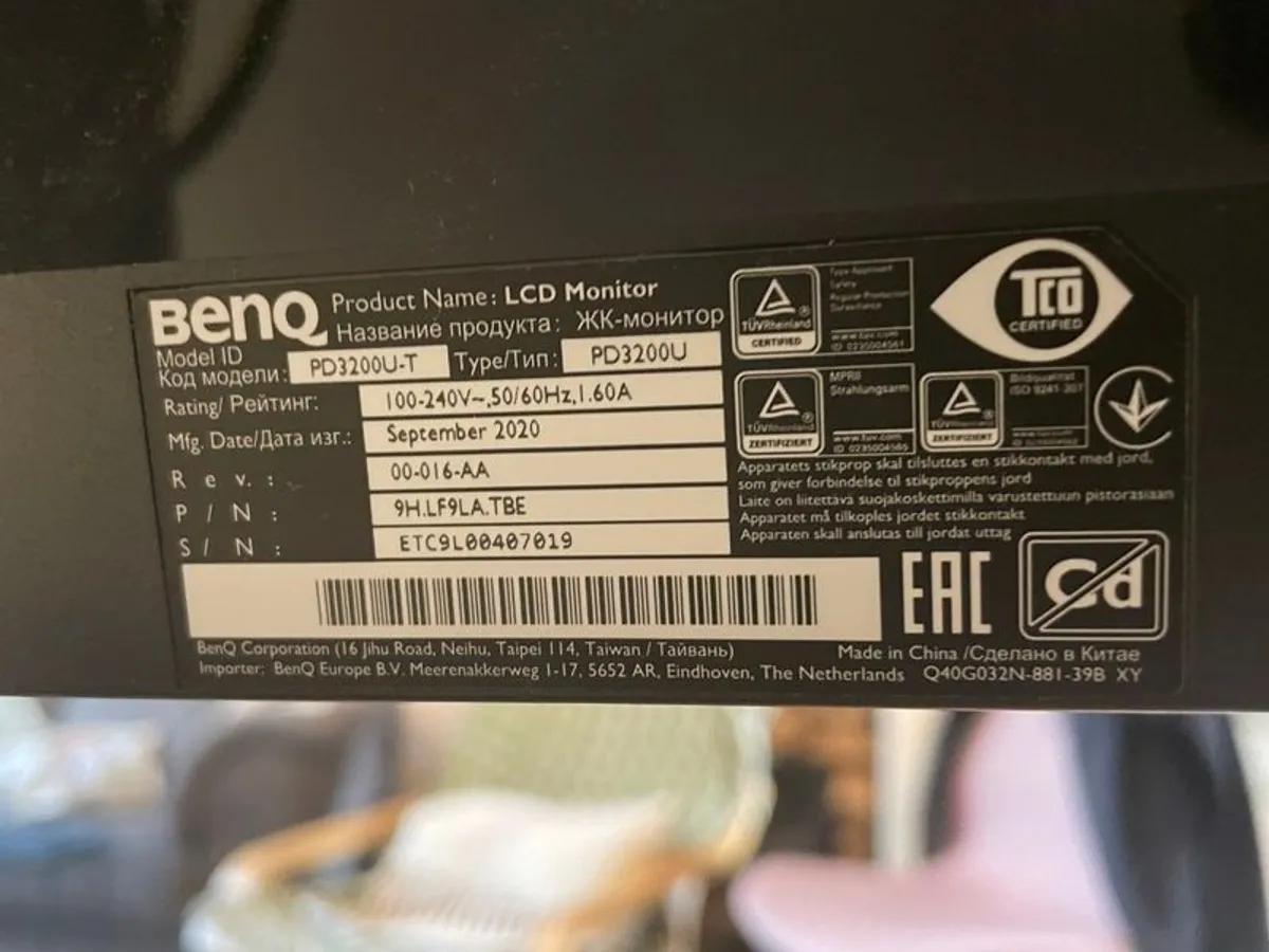 BenQ PD3200U T  32 4K UHD IPS Designer Monitor  Hotkey Puck Excellent Condition - Image 2