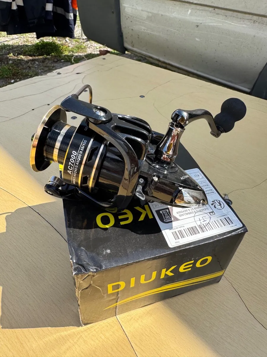 New 7000 Black Sea Lake Fishing reel - Image 1
