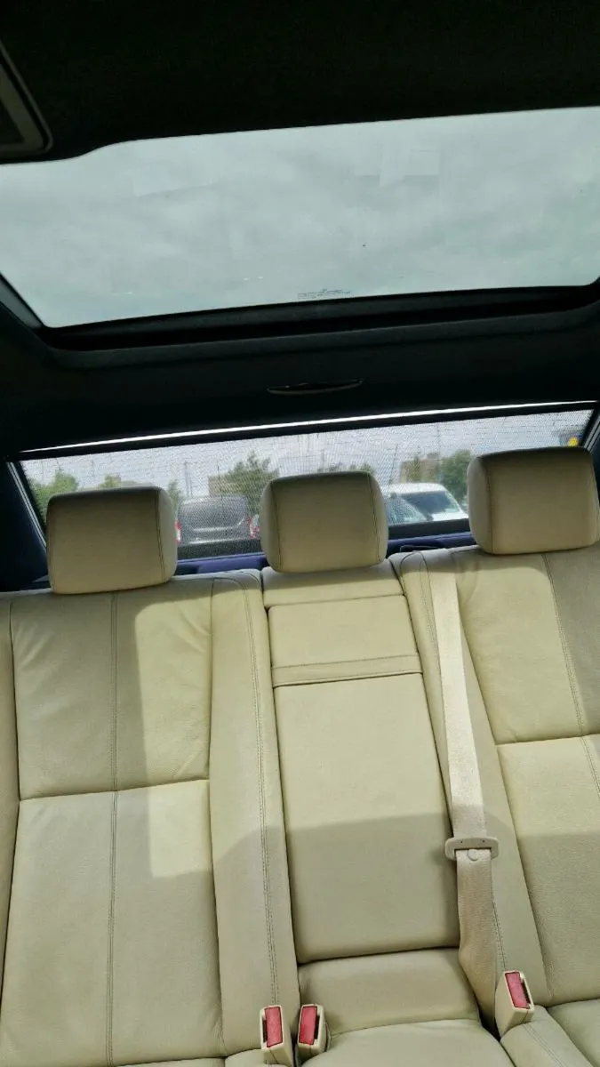 Mercedes S Class long wheal base - Image 3
